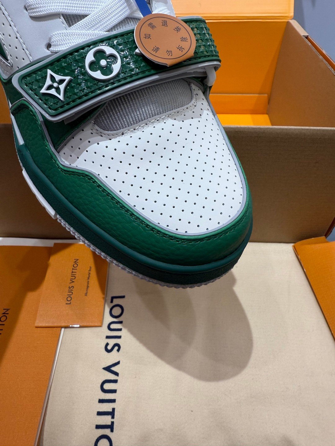 Sneakers Trainer Velcro 'Blanc Vert' — vue 9
