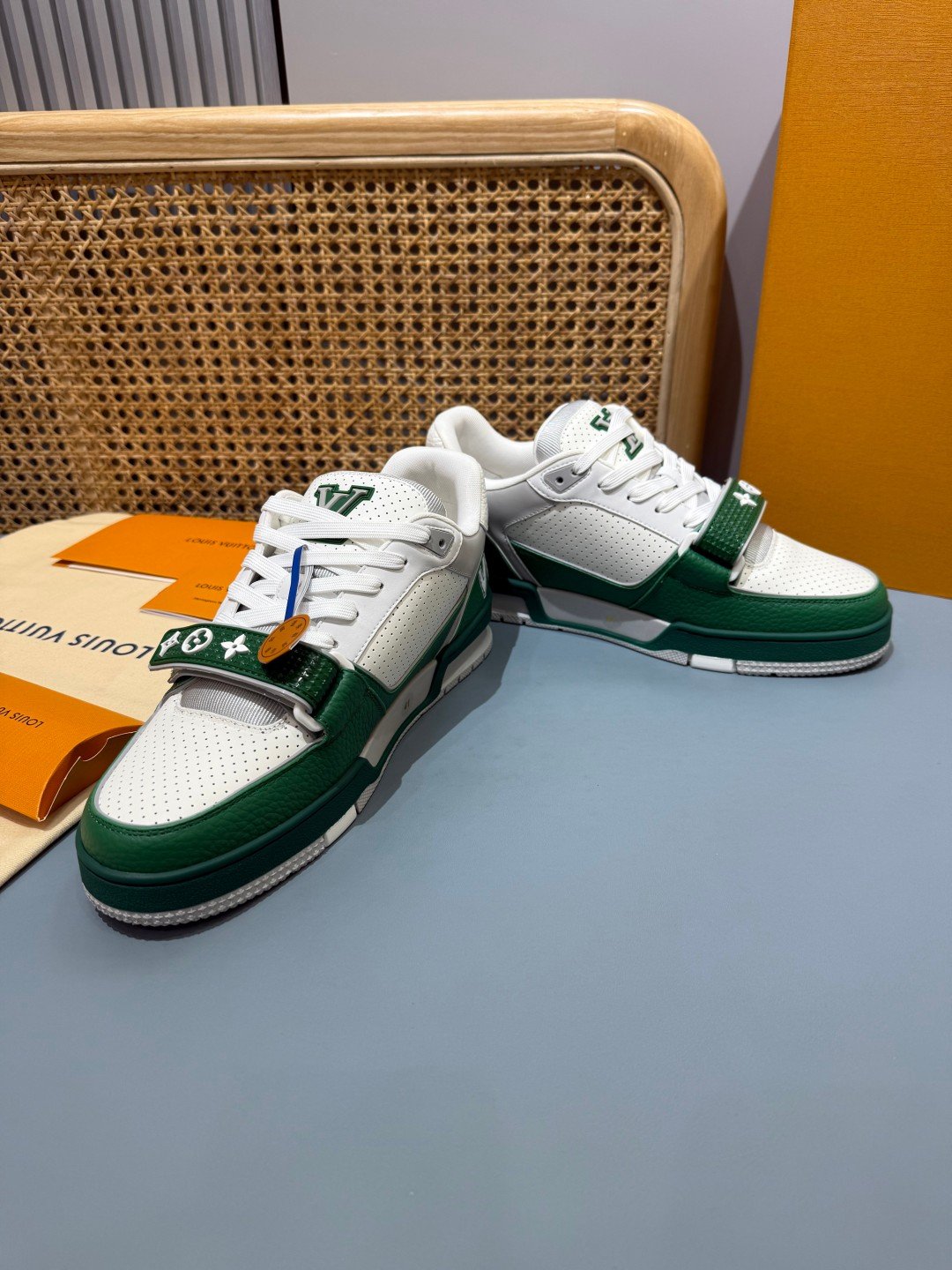 Sneakers Trainer Velcro 'Blanc Vert' — vue 25
