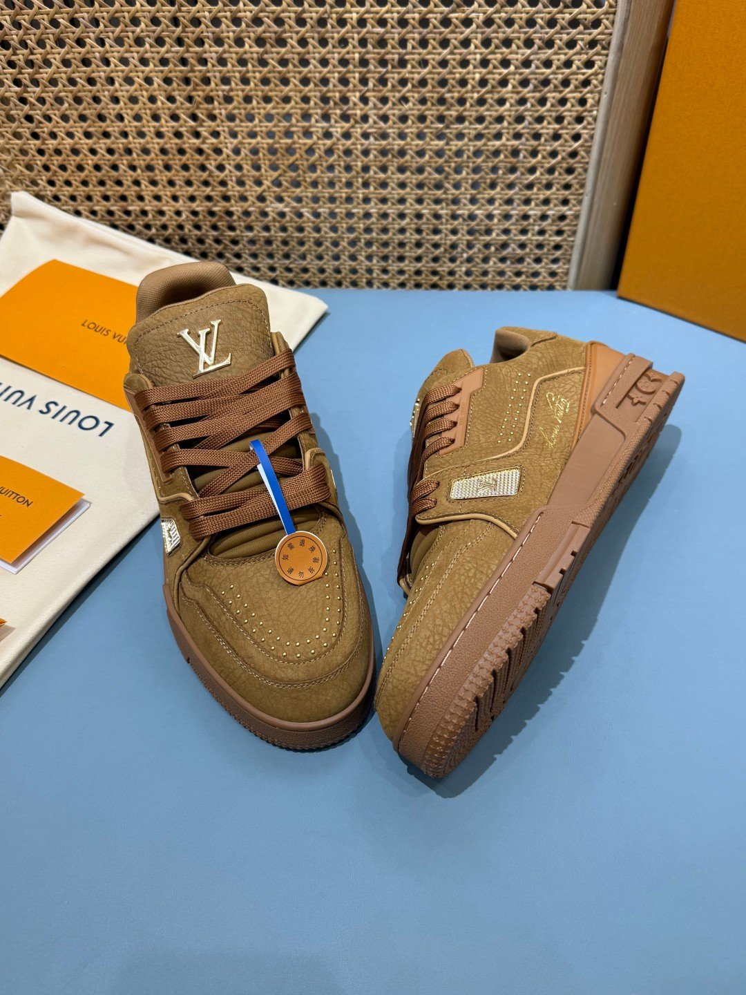 Sneakers Trainer 'Camel Daim' — vue 17