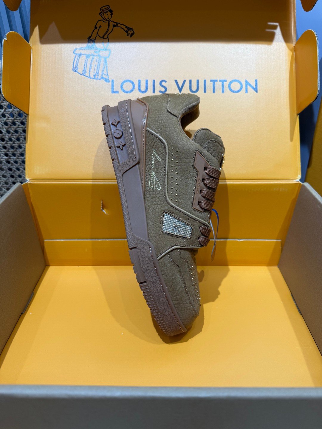 Sneakers Trainer 'Camel Daim' — vue 26