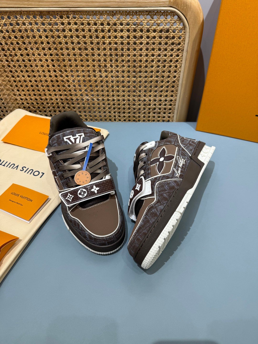 Sneakers Trainer Velcro 'Marron Monogram' — vue 18