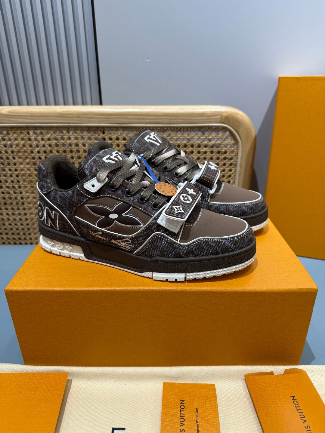 Sneakers Trainer Velcro 'Marron Monogram' — vue 20