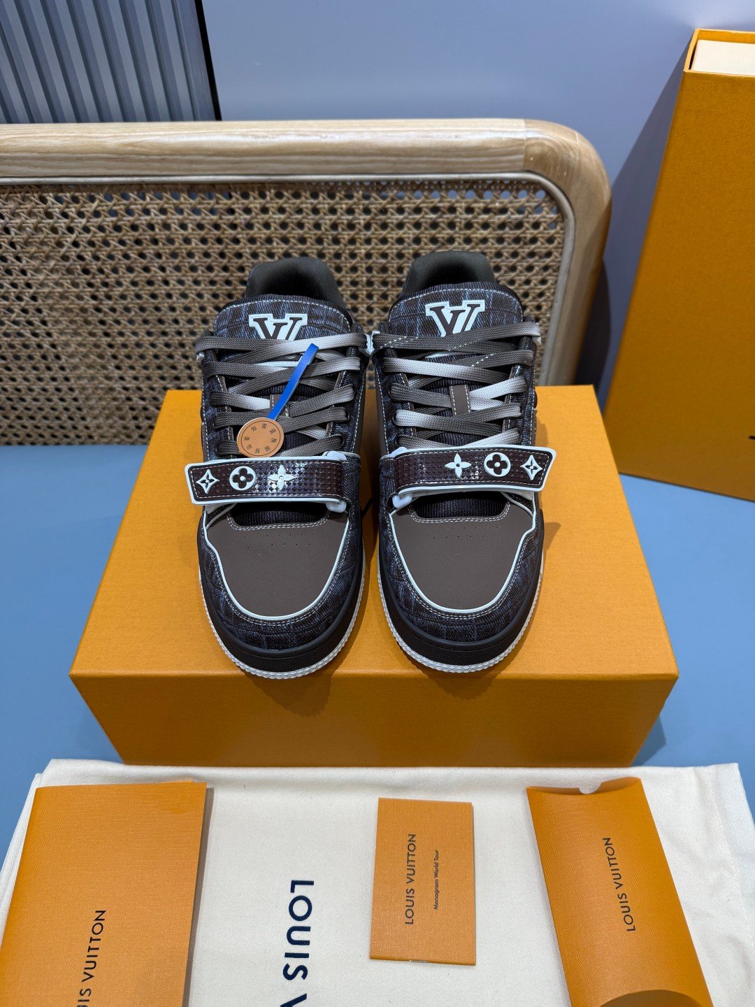 Sneakers Trainer Velcro 'Marron Monogram' — vue 22