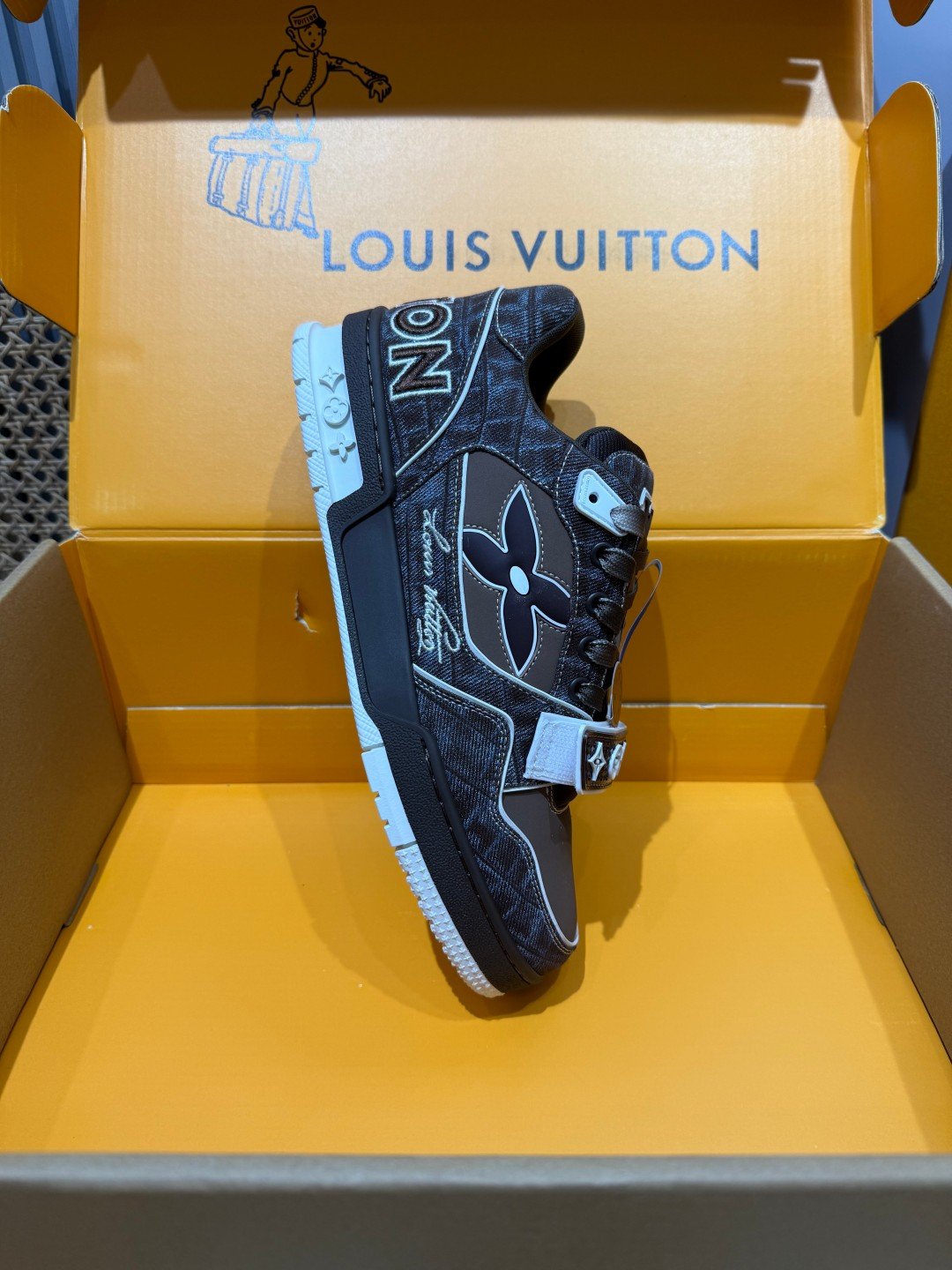Sneakers Trainer Velcro 'Marron Monogram' — vue 27