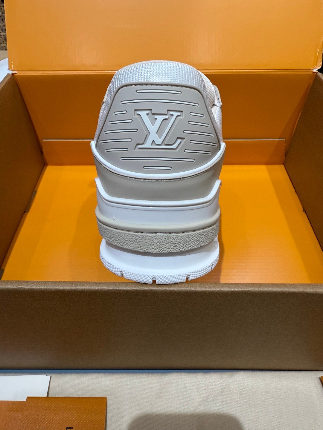 Sneakers Trainer 'Blanc Cassé' — vue 10