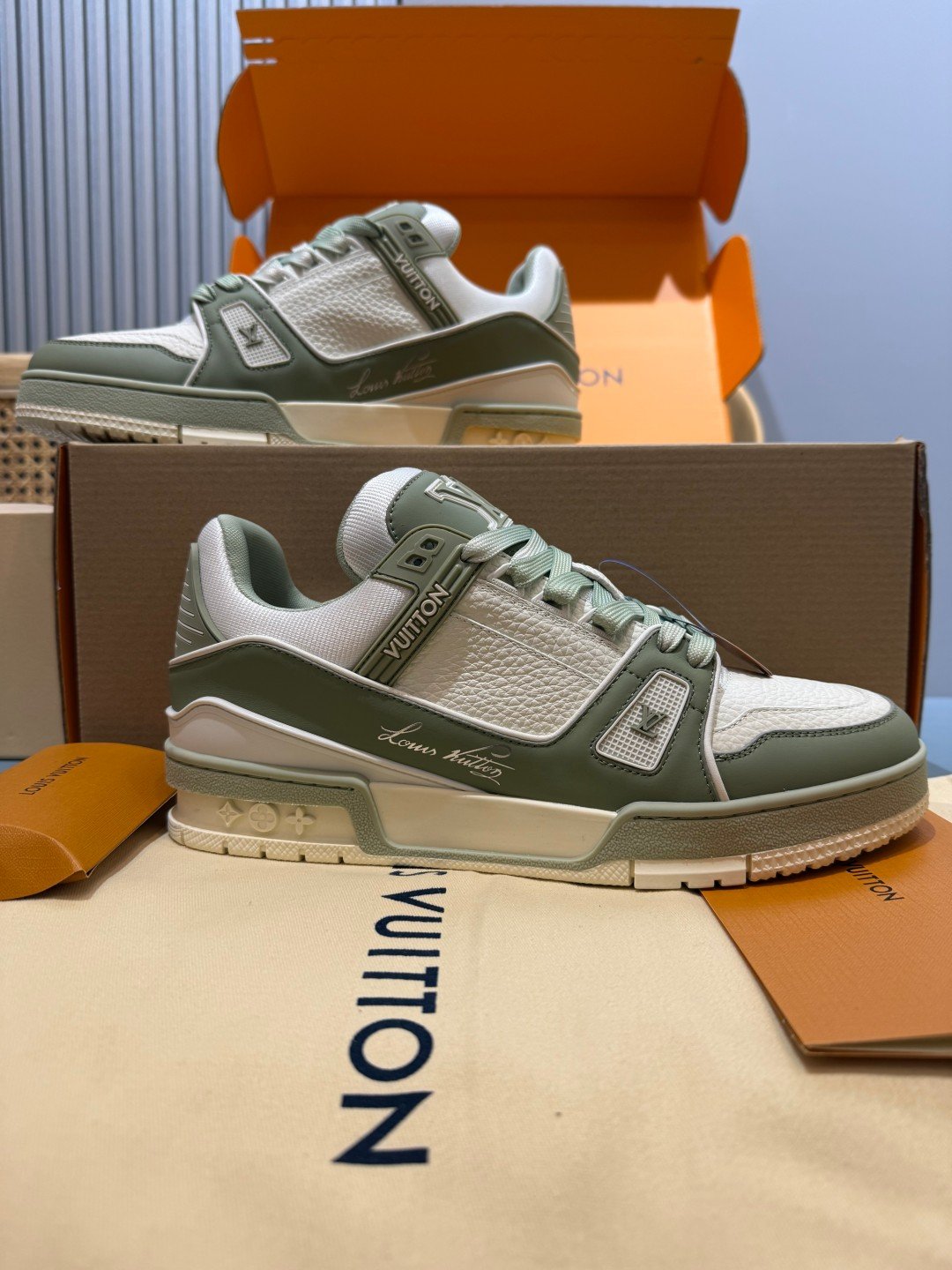 Sneakers Trainer 'Vert Sauge' — vue 2