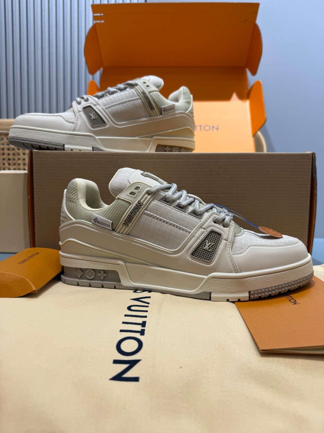 Sneakers Trainer 'Gris Perle' — vue 2