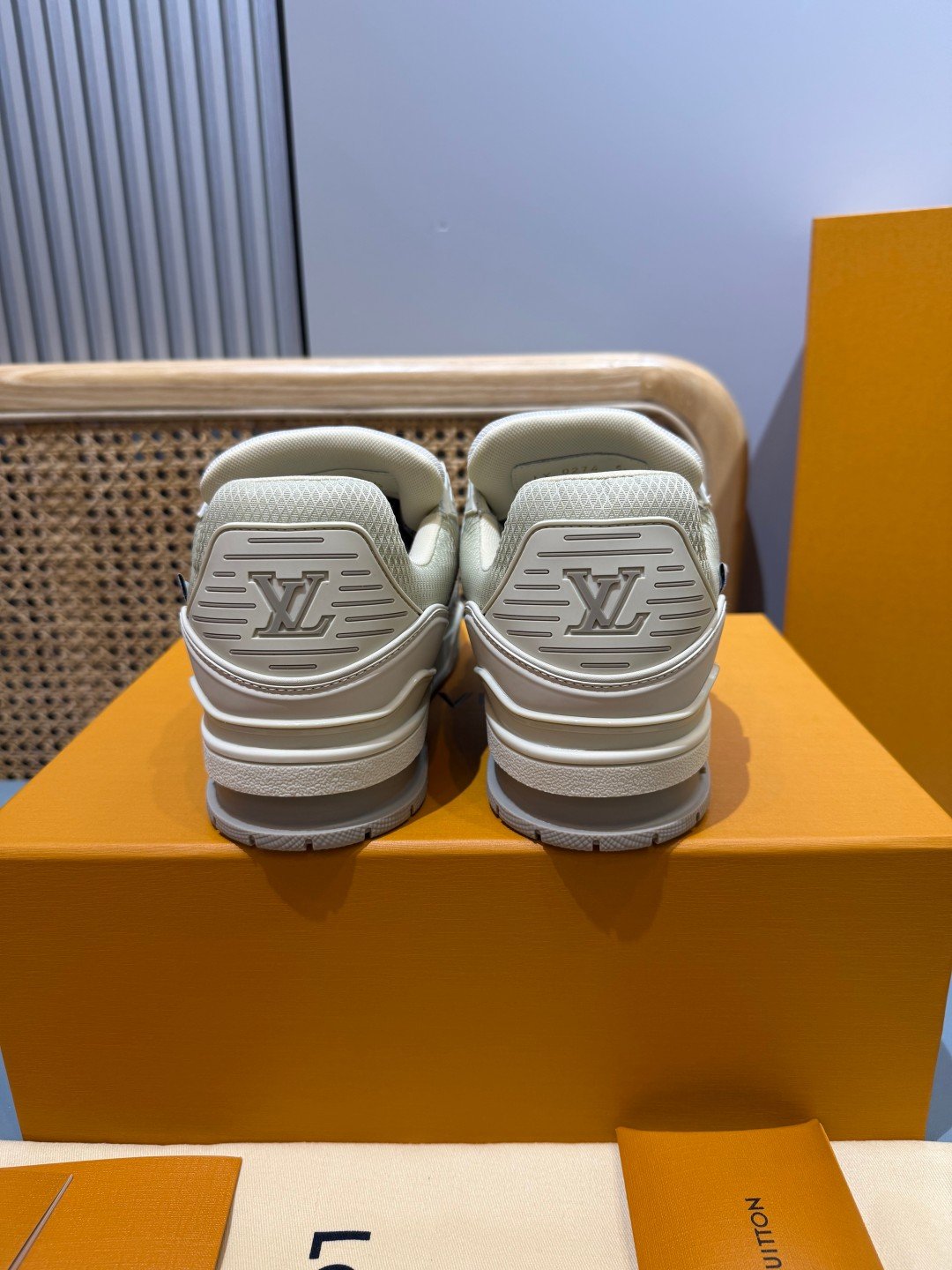 Sneakers Trainer 'Gris Perle' — vue 18