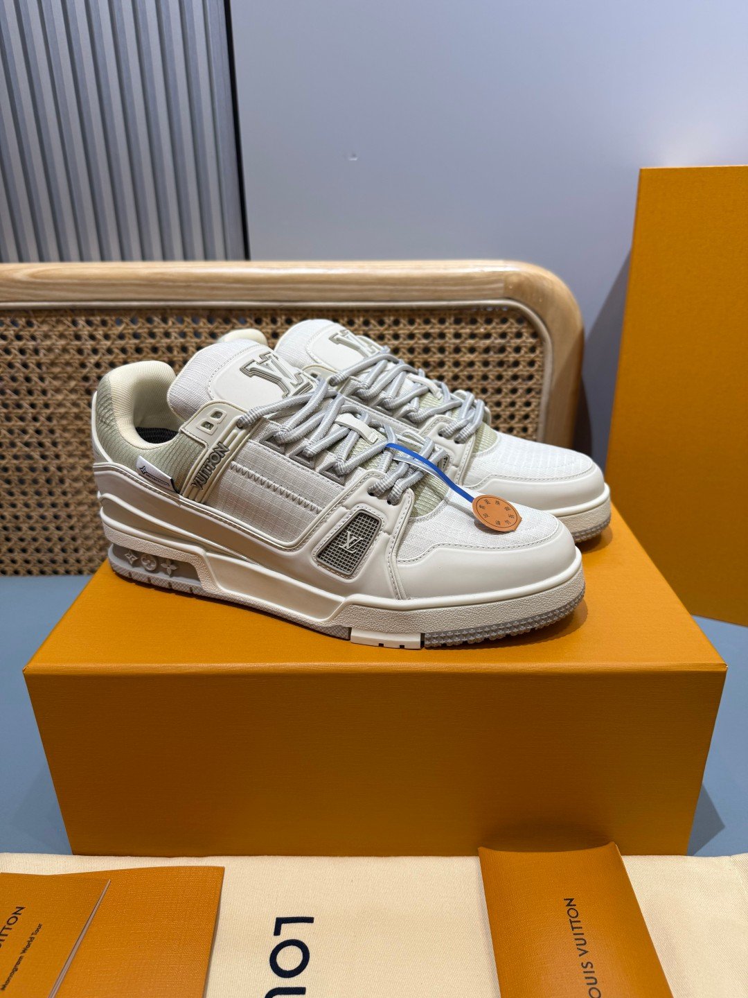 Sneakers Trainer 'Gris Perle' — vue 19