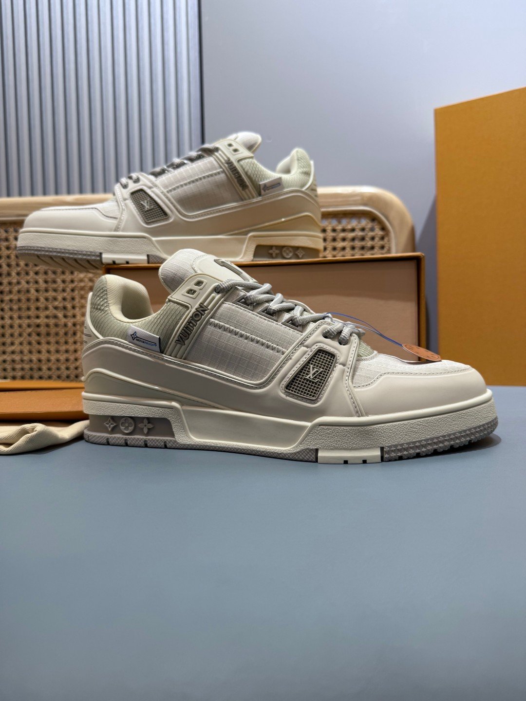 Sneakers Trainer 'Gris Perle' — vue 22