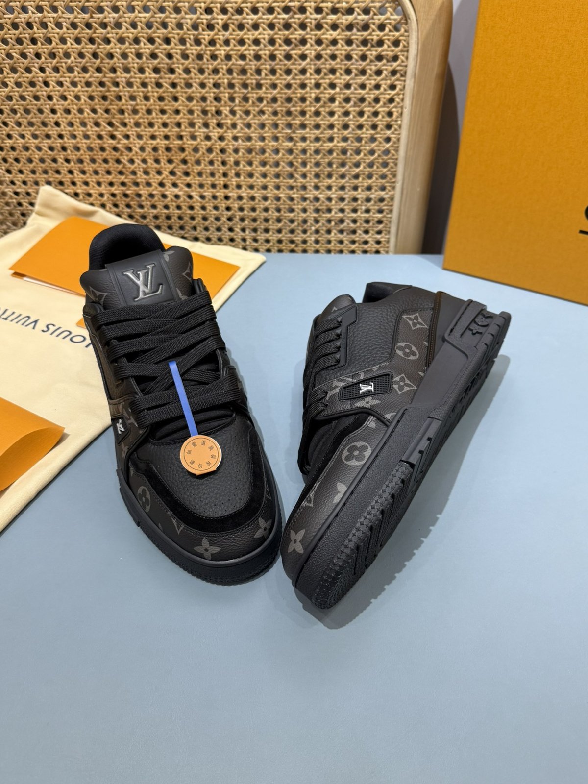 Sneakers Trainer 'Noir Mat' — vue 17