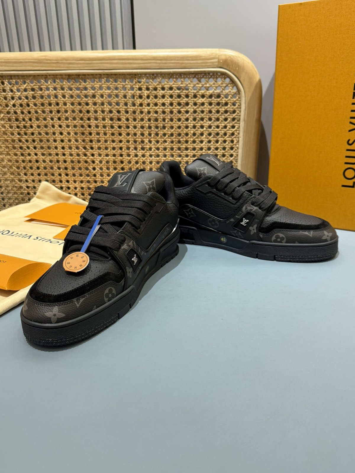 Sneakers Trainer 'Noir Mat' — vue 25