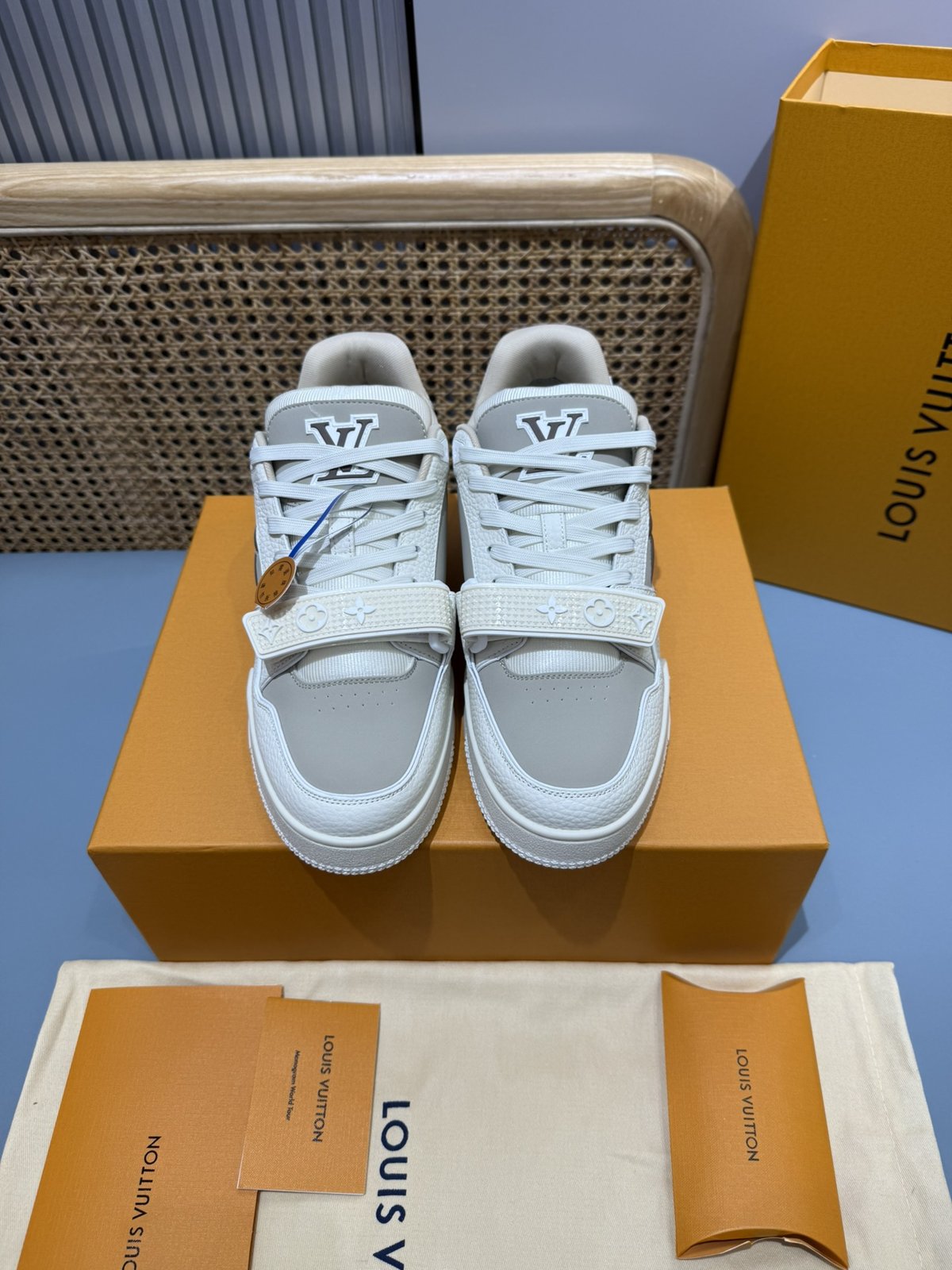 Sneakers Trainer Velcro 'Gris Clair' — vue 5