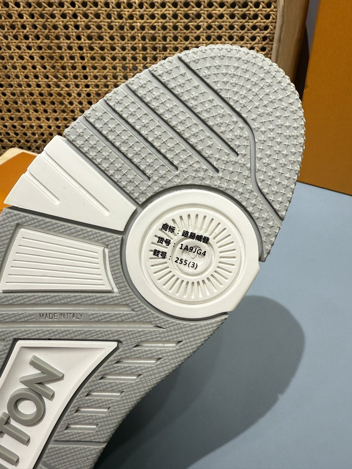 Sneakers Trainer Velcro 'Blanc Noir Gris' — vue 8