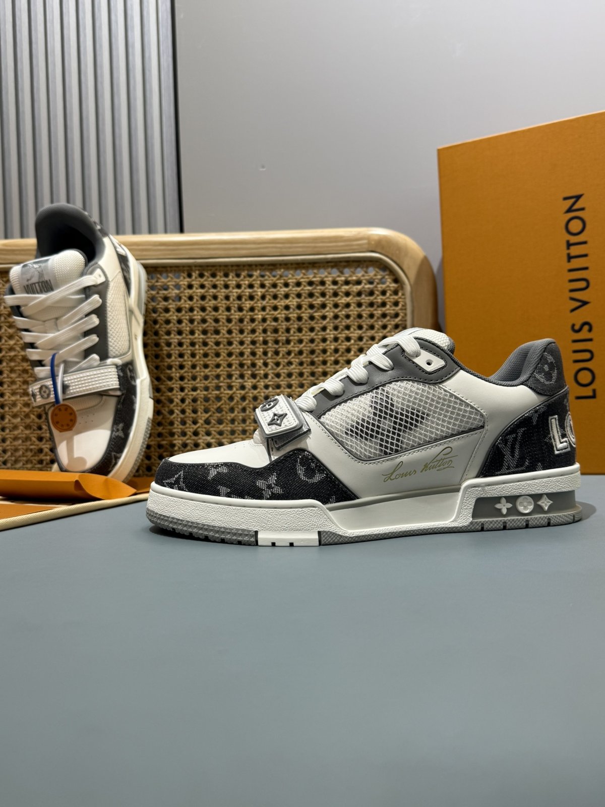 Sneakers Trainer Velcro 'Blanc Noir Gris' — vue 16