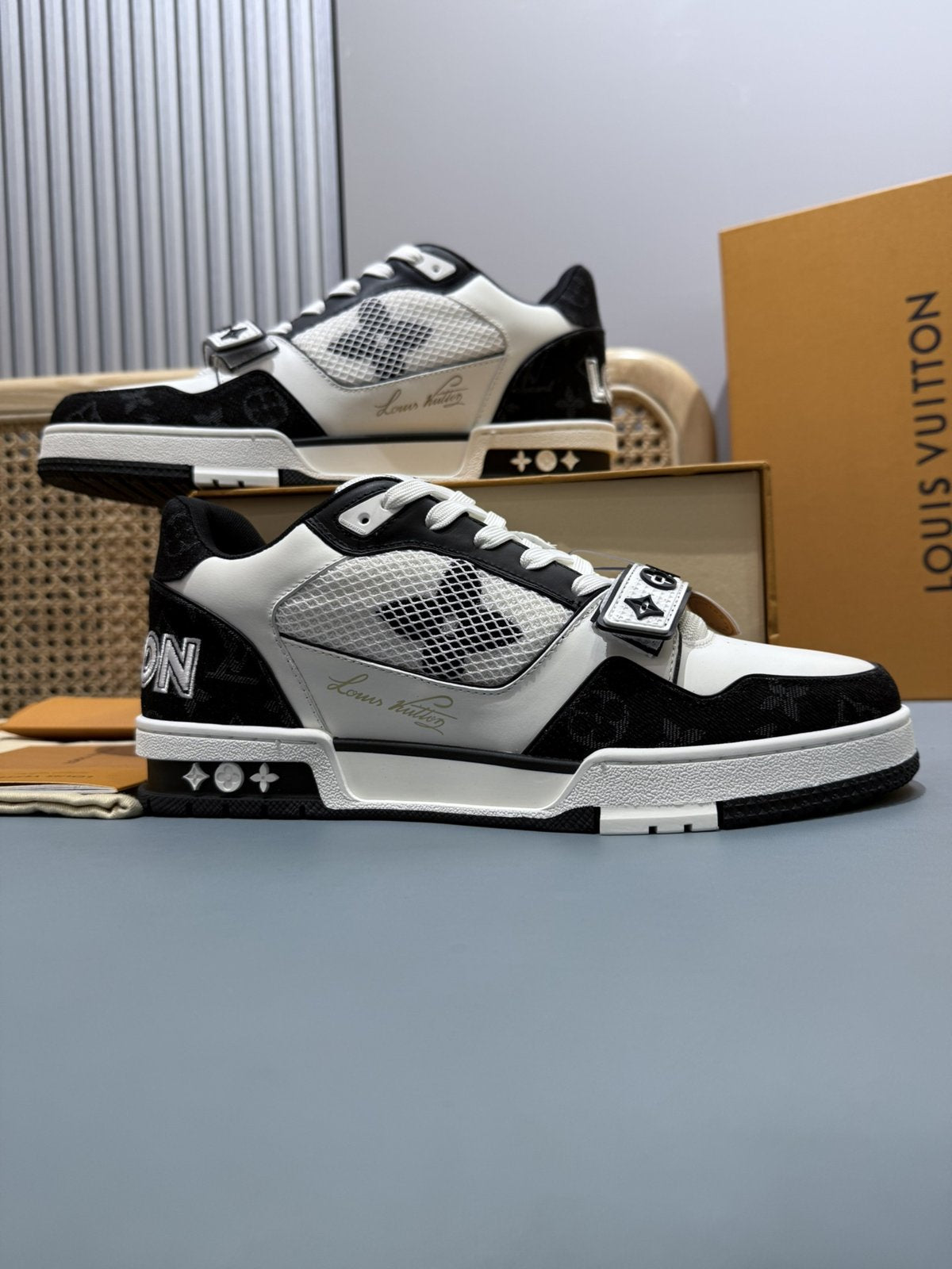 Sneakers Trainer Velcro 'Noir Blanc Gris' — vue 5