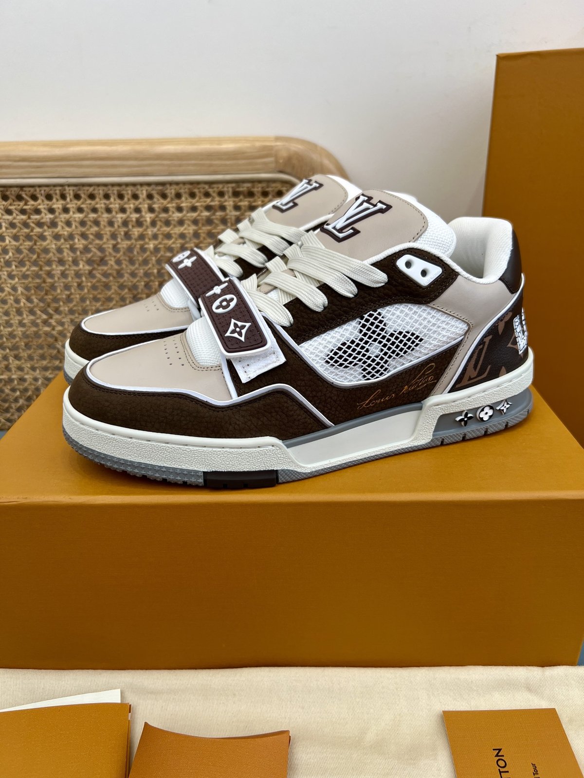 Sneakers Trainer Velcro 'Blanc Marron Gris' — vue 3
