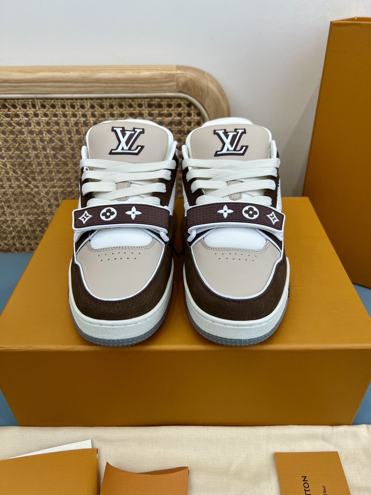 Sneakers Trainer Velcro 'Blanc Marron Gris' — vue 4