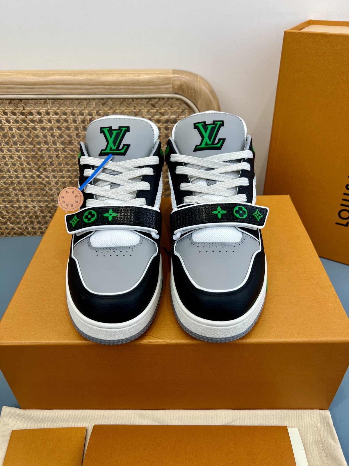 Sneakers Trainer Velcro 'Gris Noir Vert' — vue 5