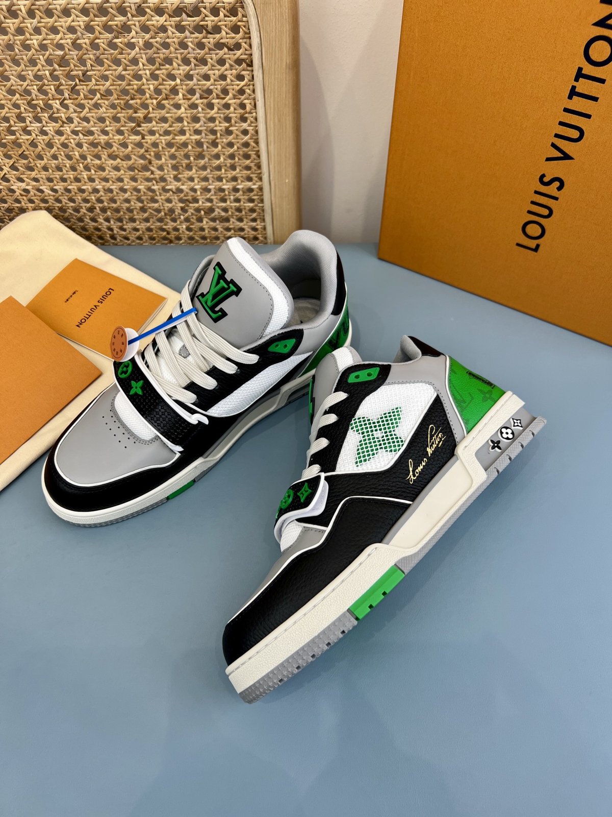 Sneakers Trainer Velcro 'Gris Noir Vert' — vue 12