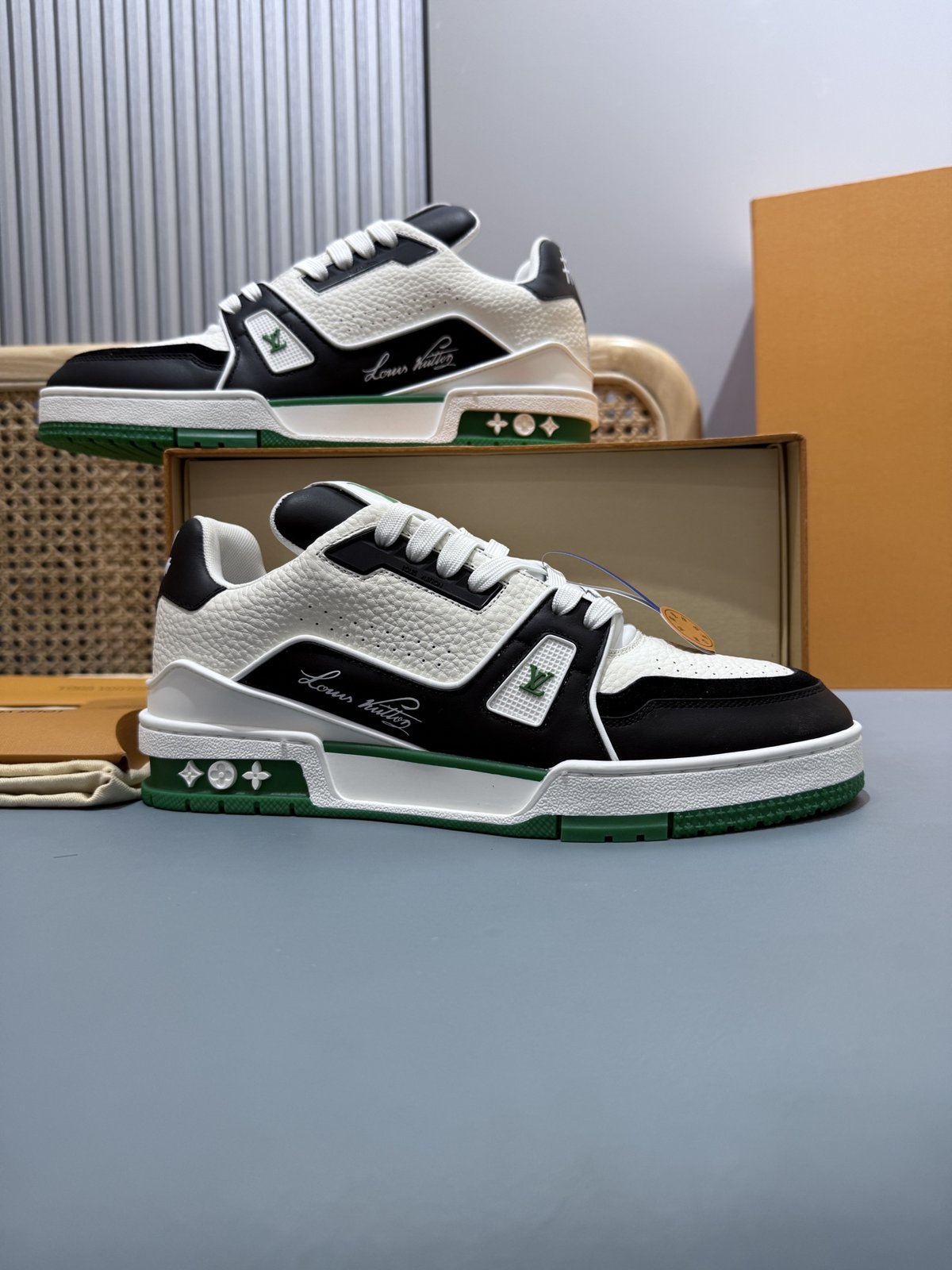 Sneakers Trainer 'Blanc Noir Vert' — vue 5