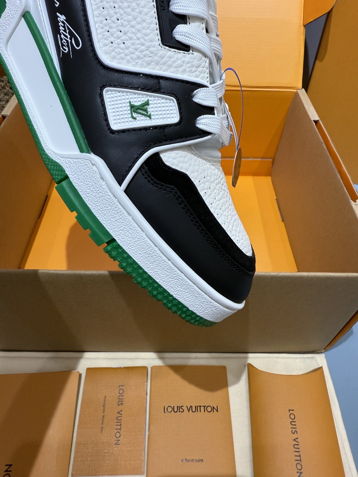 Sneakers Trainer 'Blanc Noir Vert' — vue 13