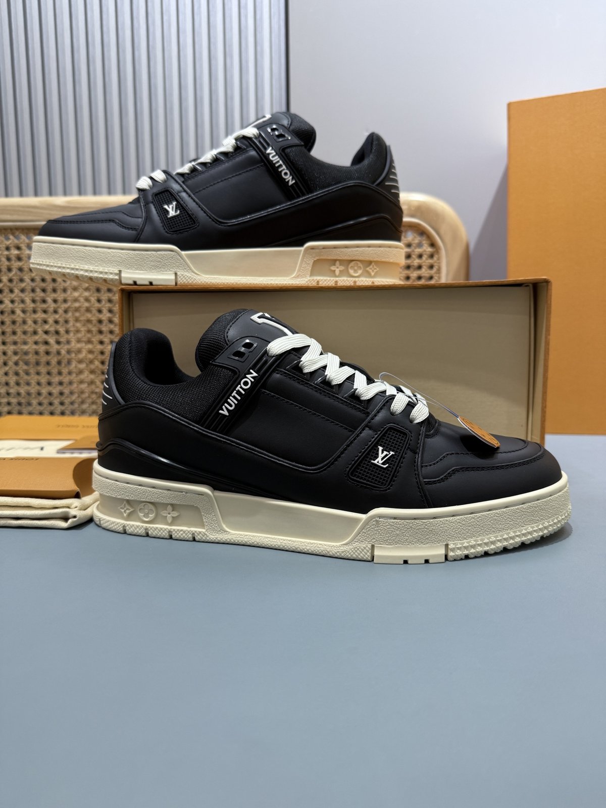 Sneakers Trainer 'Noir Bleu' — vue 5