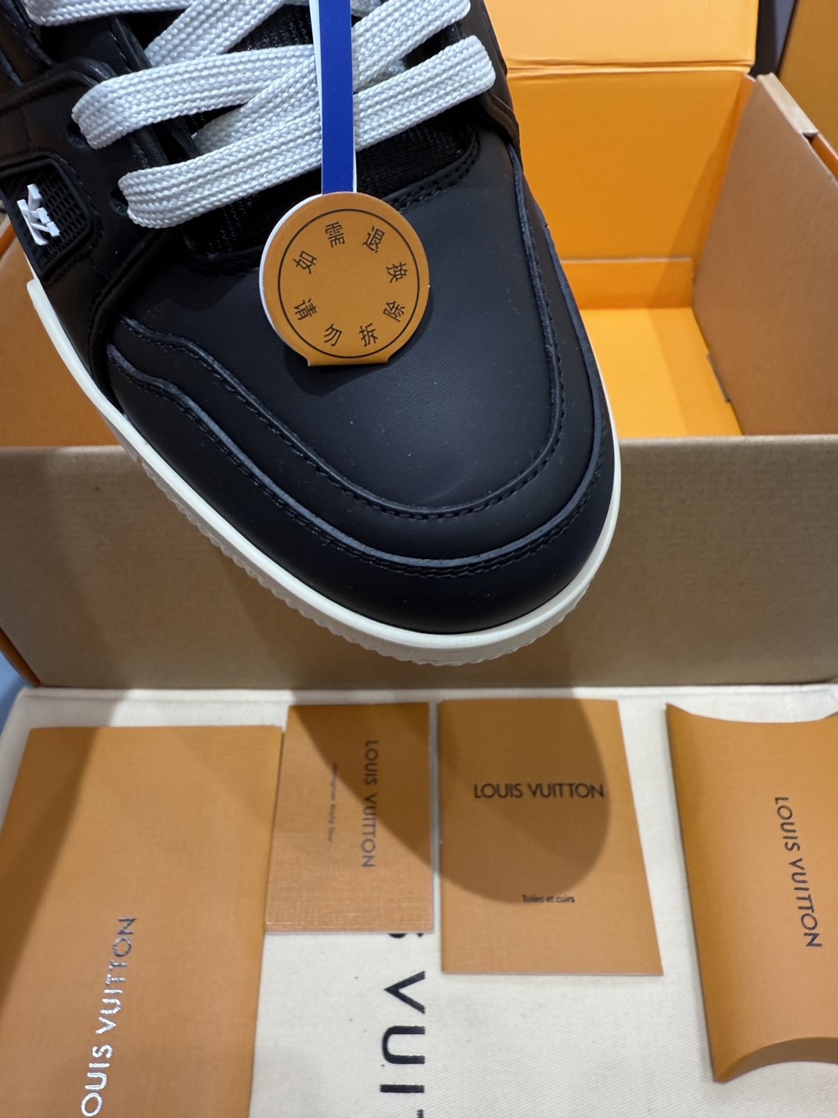 Sneakers Trainer 'Noir Bleu' — vue 10