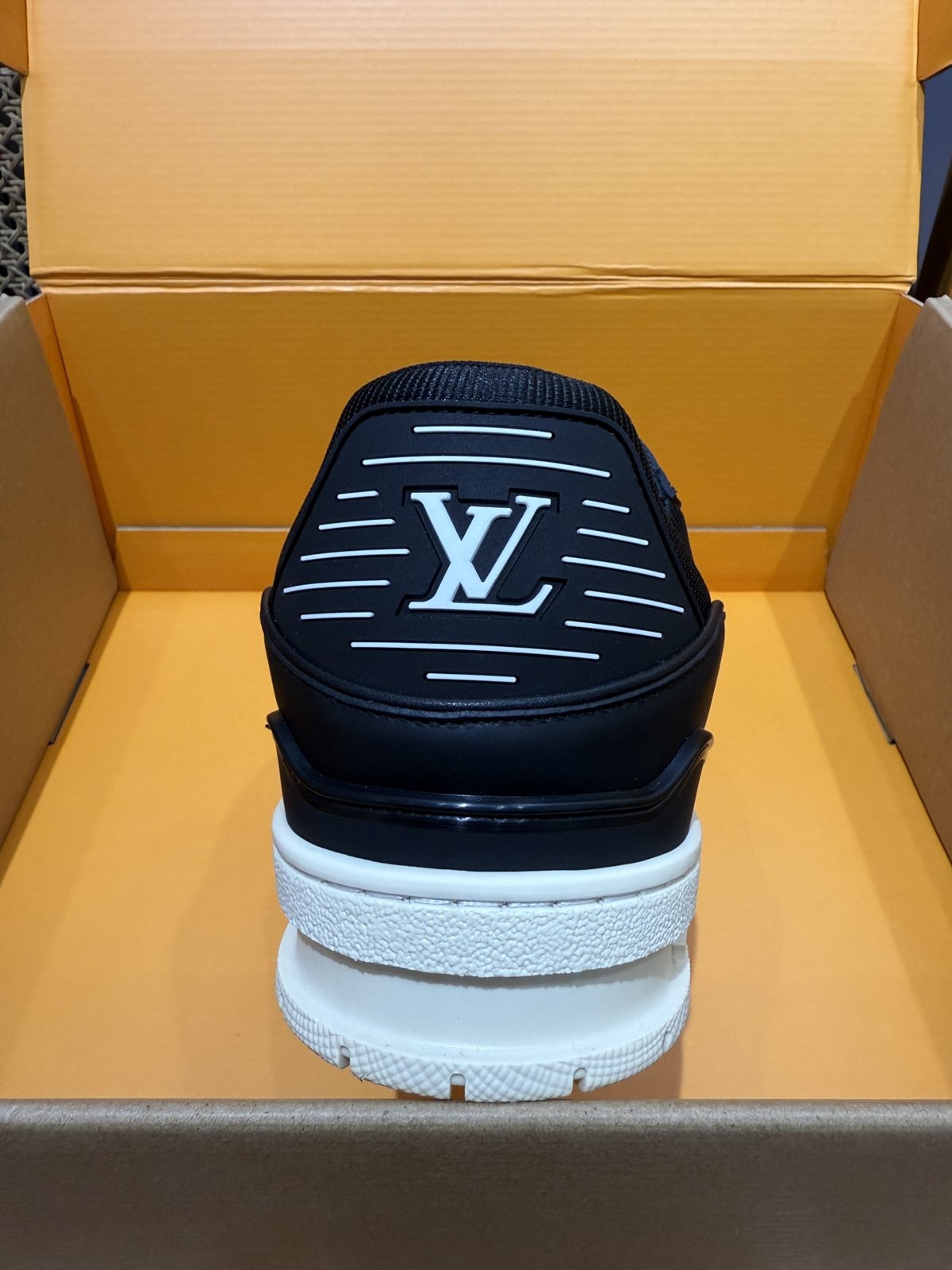 Sneakers Trainer 'Noir Bleu' — vue 11
