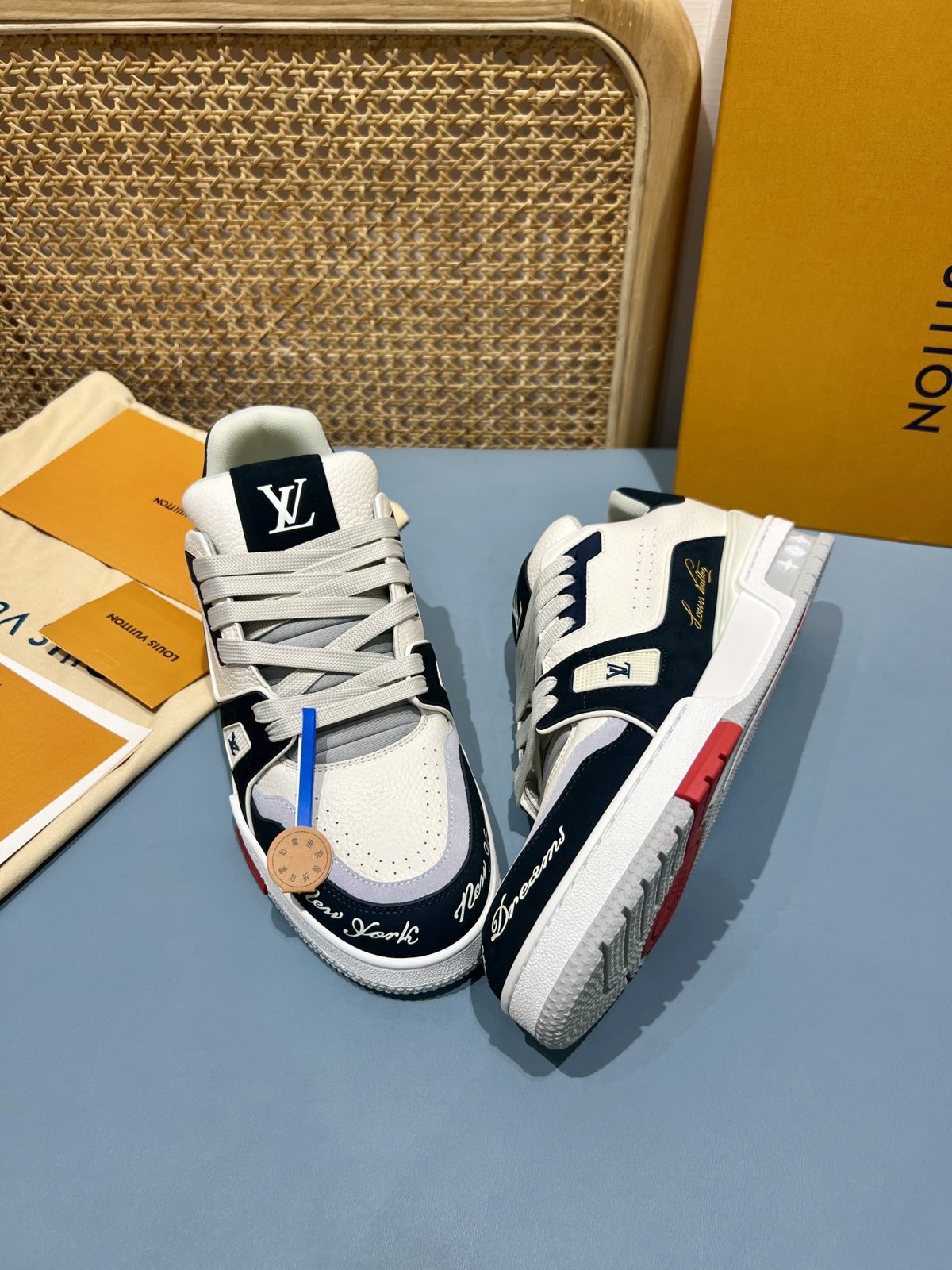 Sneakers Trainer 'Blanc Noir Bleu' — vue 18