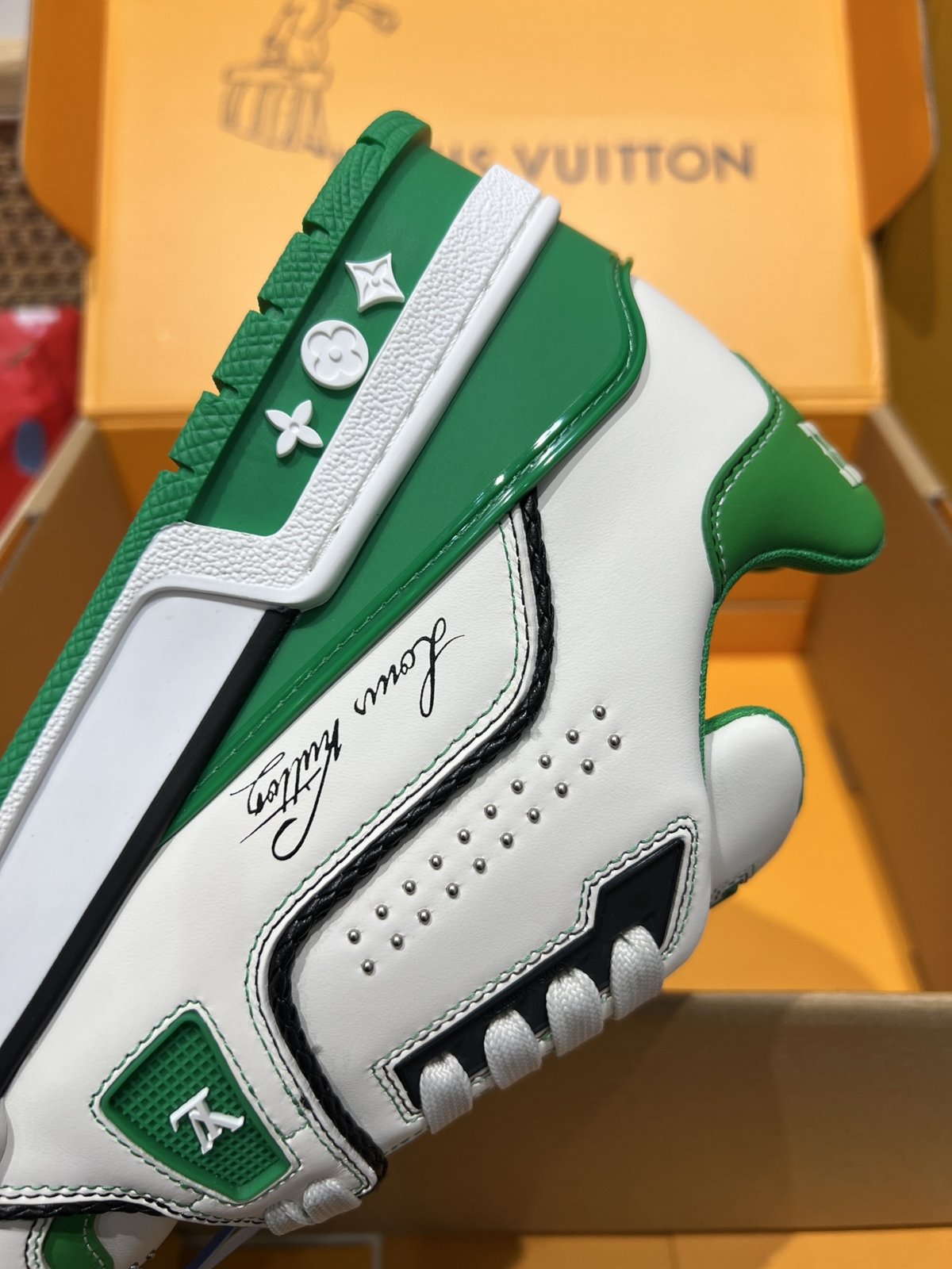 Sneakers Trainer Rivets 'Blanc Vert' — vue 8