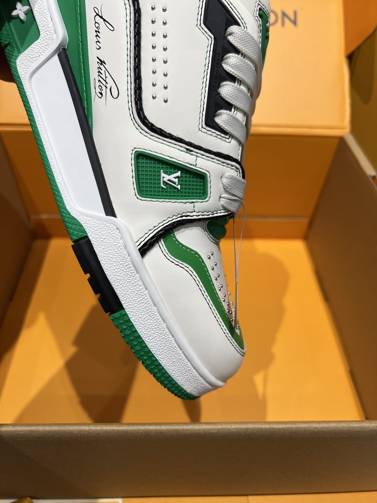 Sneakers Trainer Rivets 'Blanc Vert' — vue 13