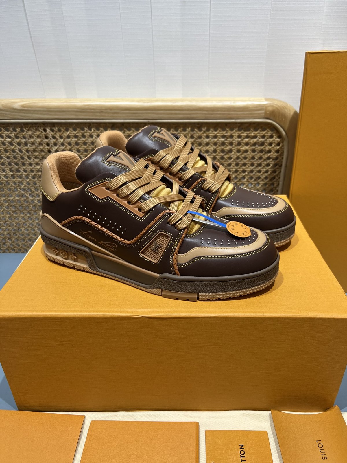 Sneakers Trainer Rivets 'Marron Caramel'