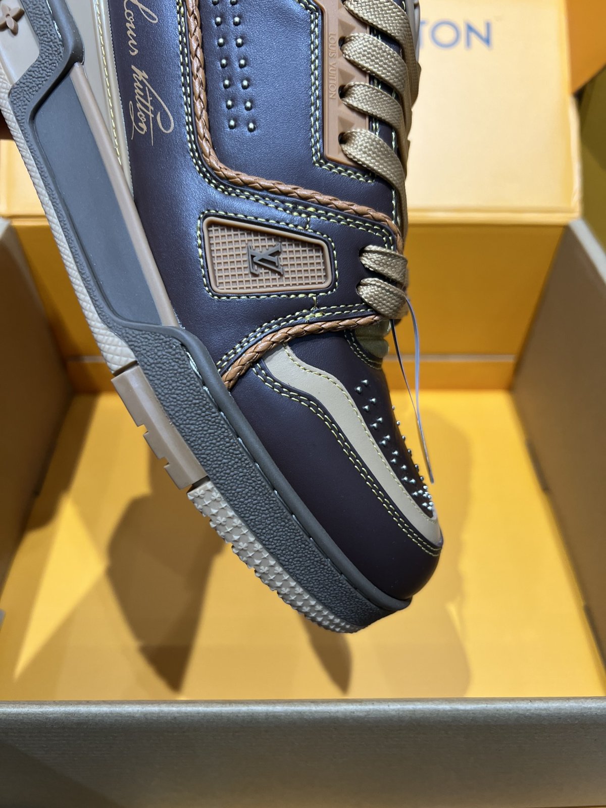 Sneakers Trainer Rivets 'Marron Caramel' — vue 13