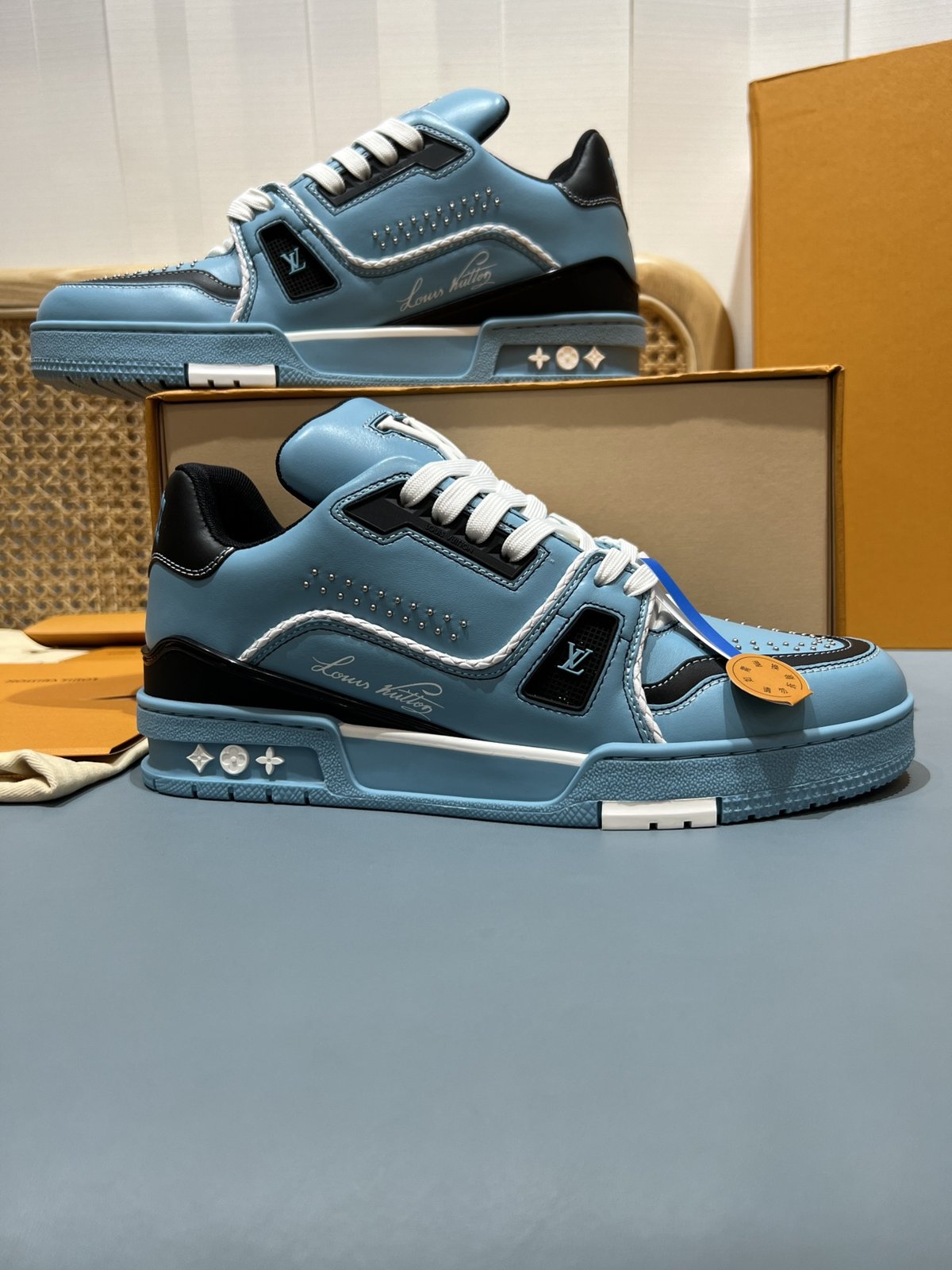 Sneakers Trainer Rivets 'Bleu Ciel' — vue 5