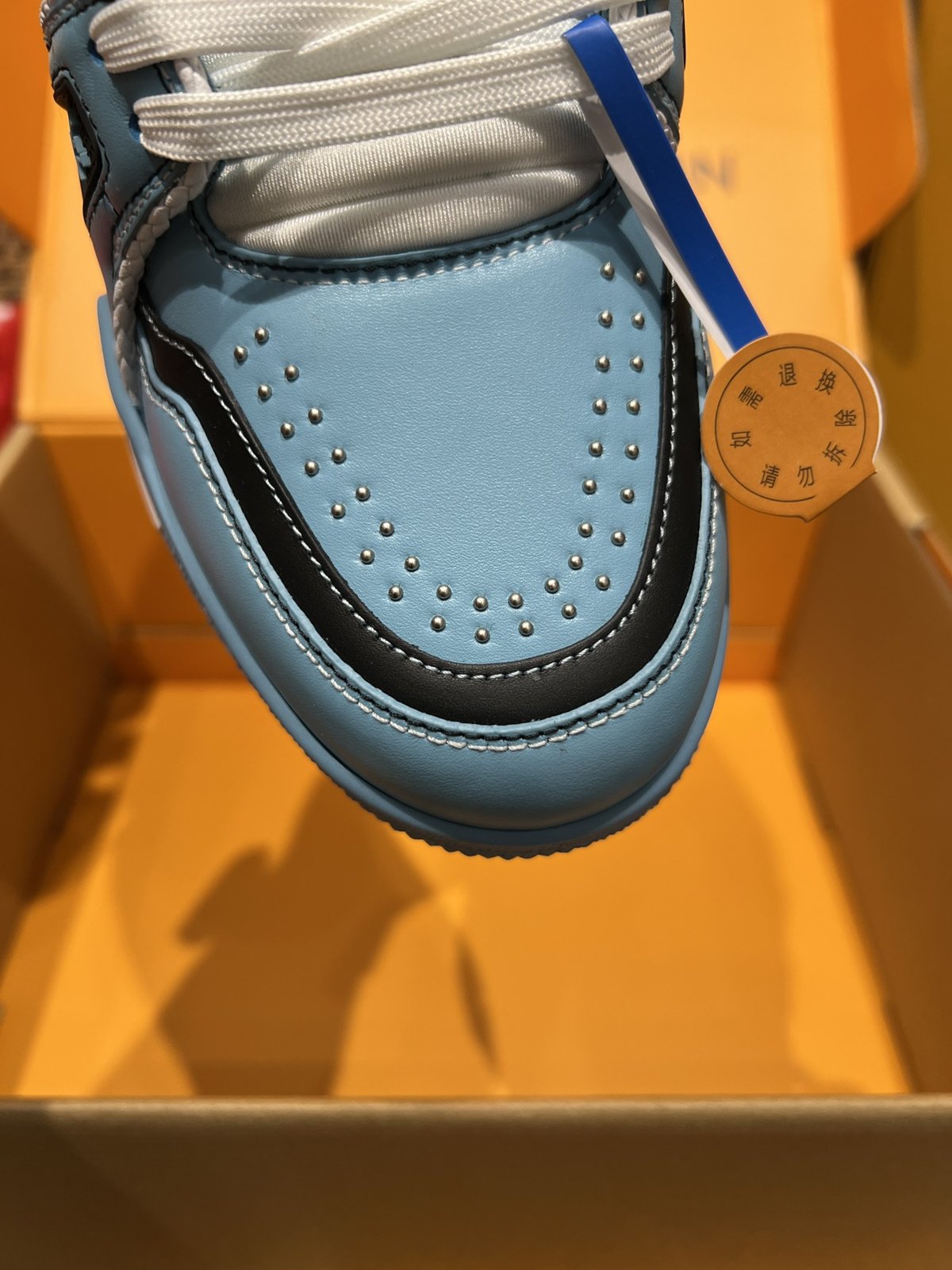 Sneakers Trainer Rivets 'Bleu Ciel' — vue 7