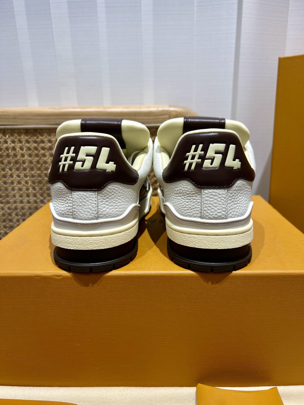 Sneakers Trainer 'Blanc Marron' — vue 2