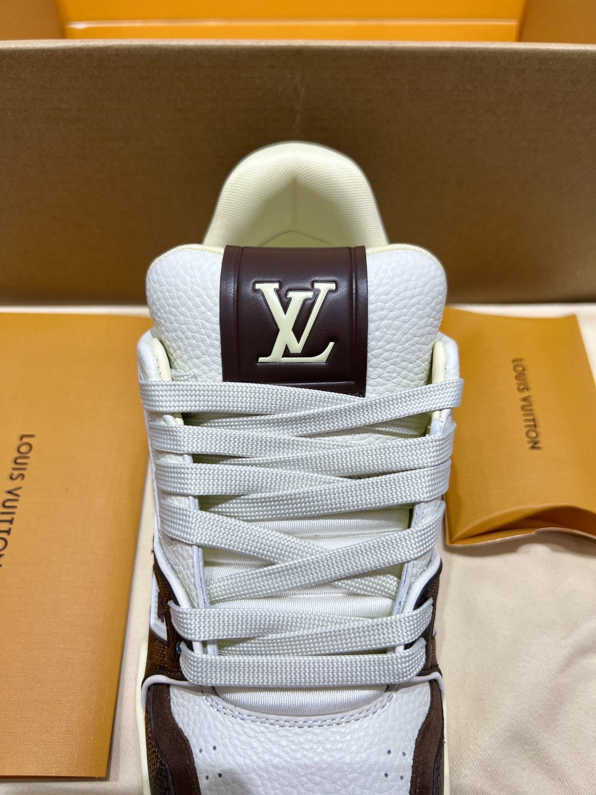 Sneakers Trainer 'Blanc Marron' — vue 10