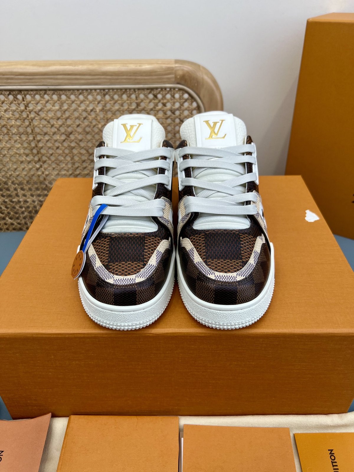 Sneakers Trainer 'Marron Damier' — vue 4