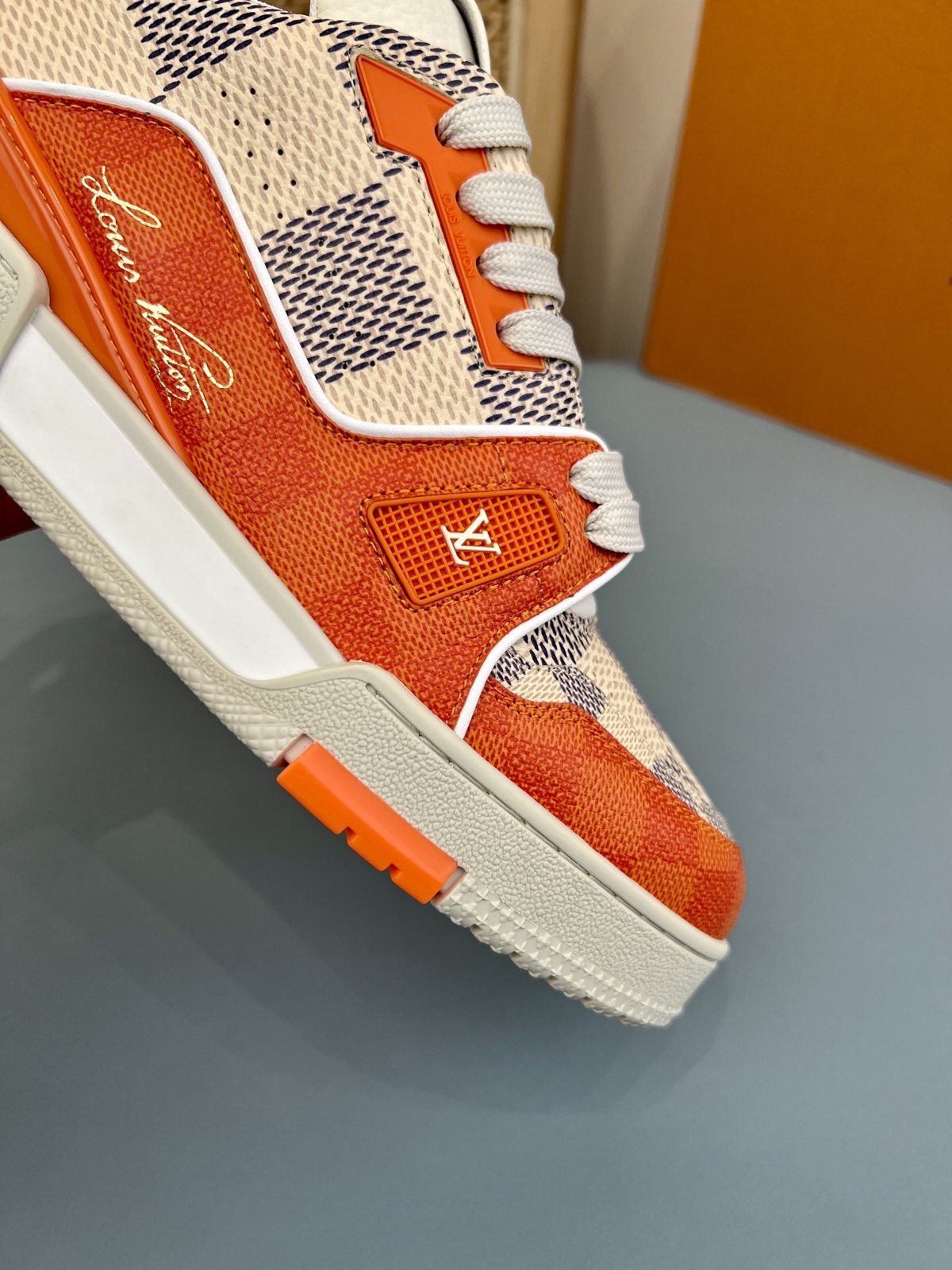 Sneakers Trainer 'Orange Damier' — vue 14