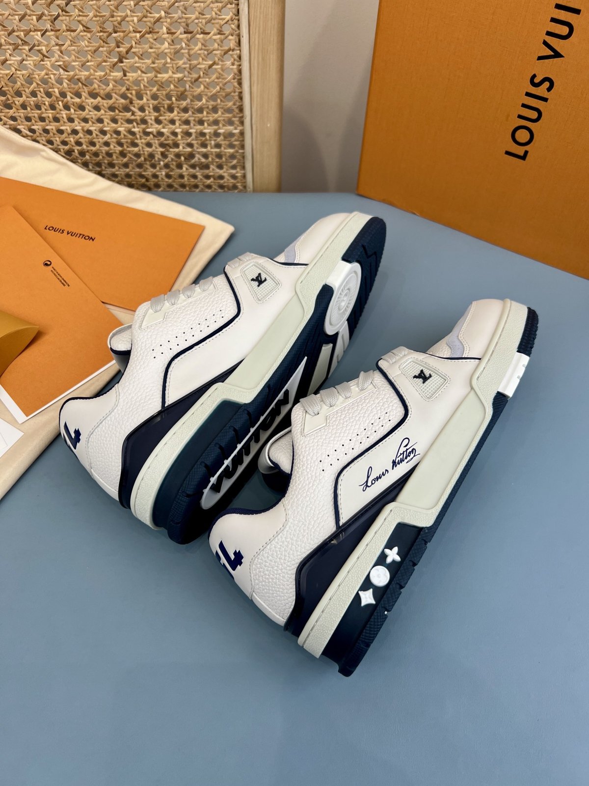 Sneakers Trainer 'Blanc Marine Classique' — vue 12