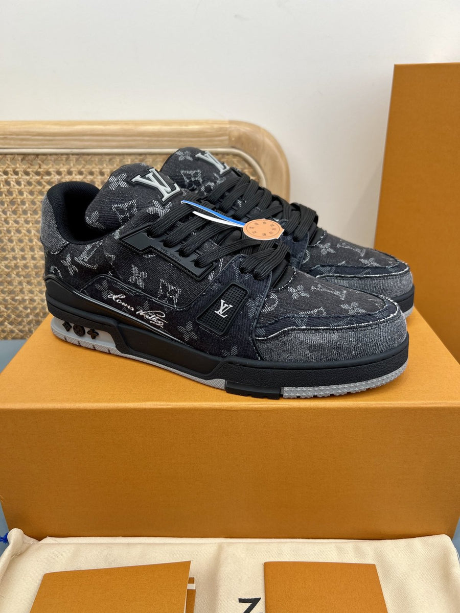 Sneakers Trainer Denim 'Denim Noir Monogram Relief'