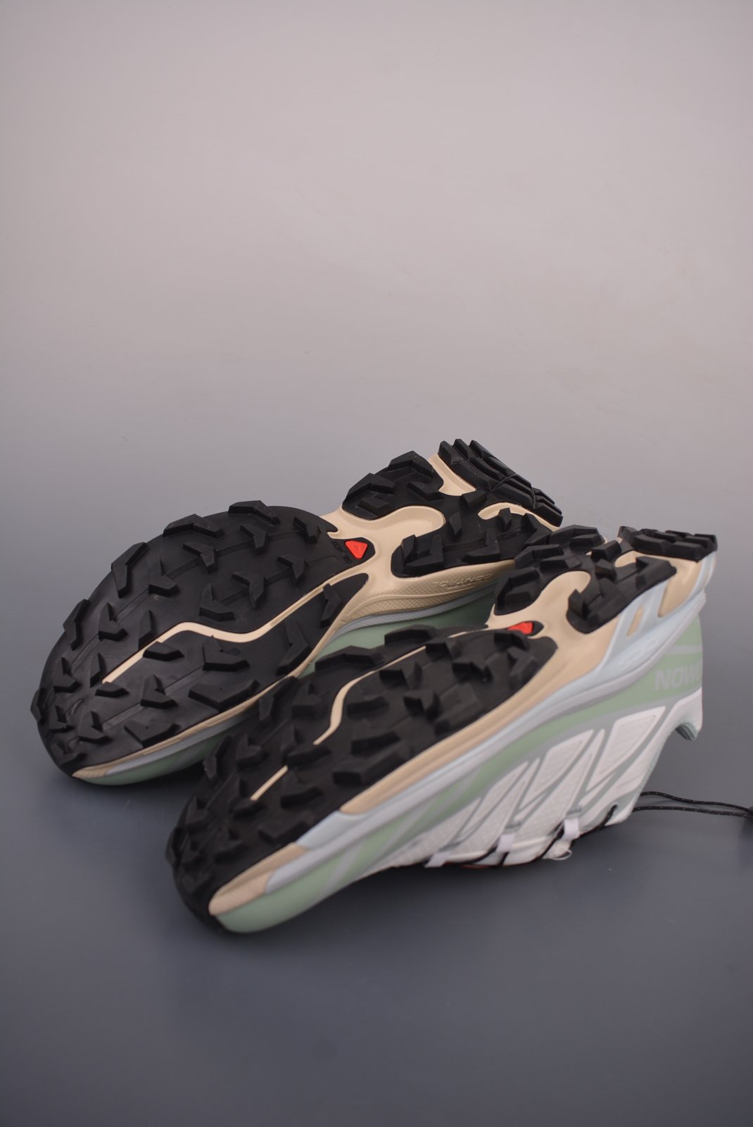 Sneakers XT-6 'White Green Milieu' — vue 7