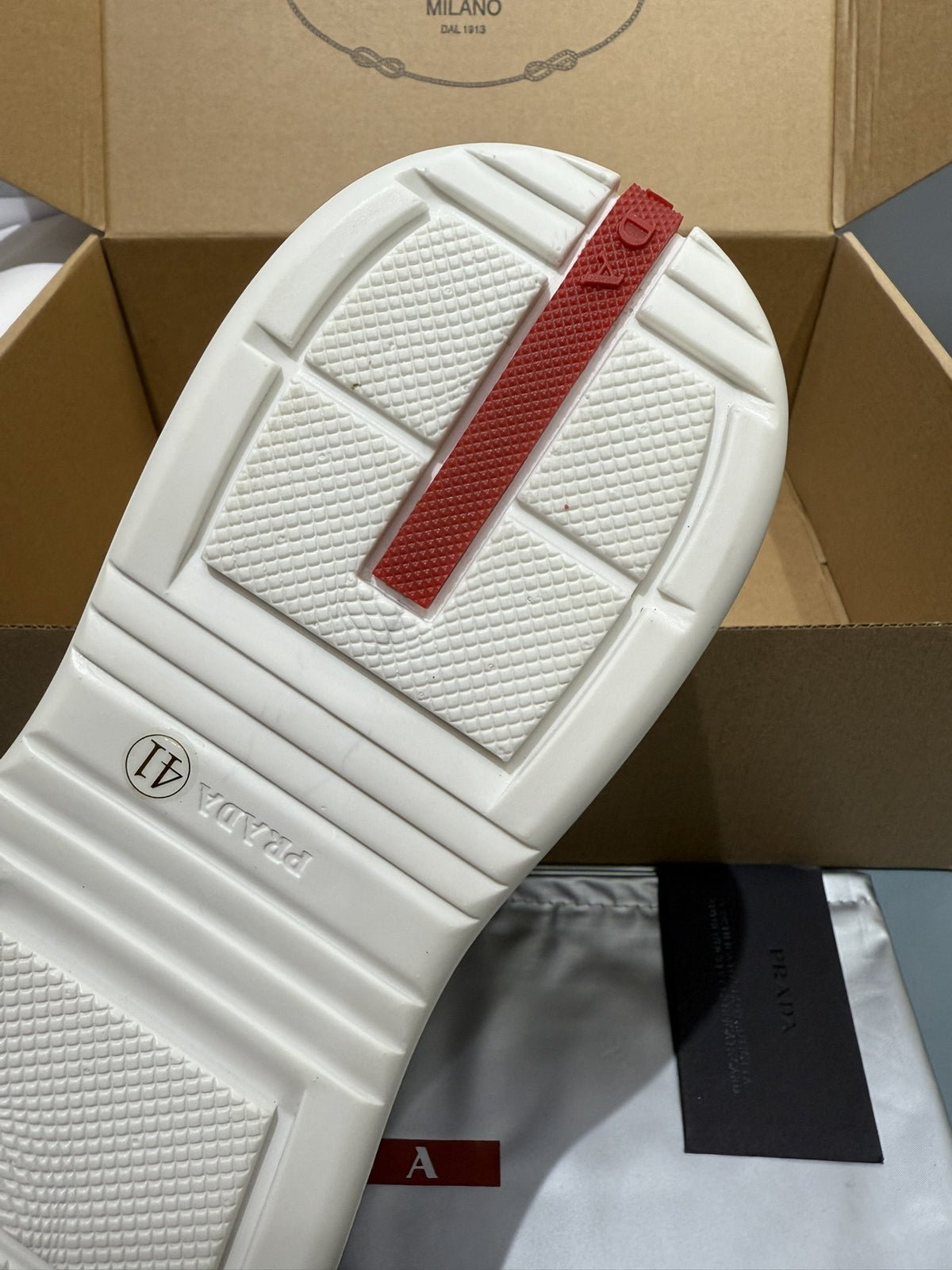 Sneakers America's Cup 'Bordeaux Verni' — vue 9