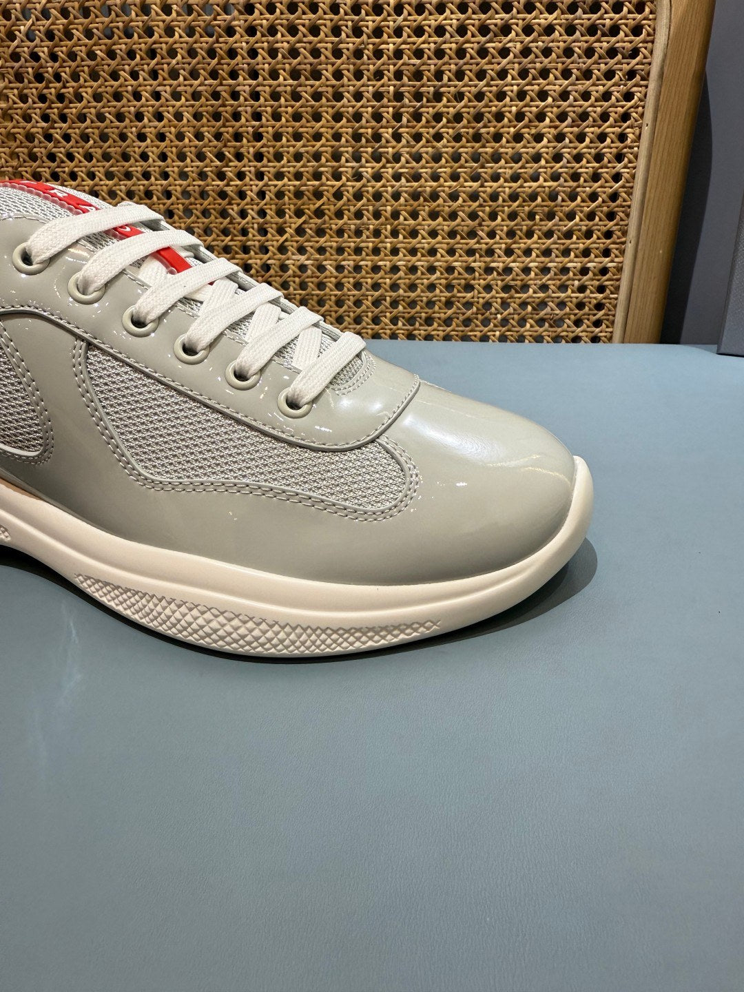 Sneakers America's Cup 'Gris Perle Verni' — vue 9