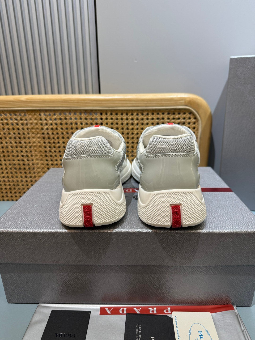 Sneakers America's Cup 'Gris Perle Verni' — vue 14