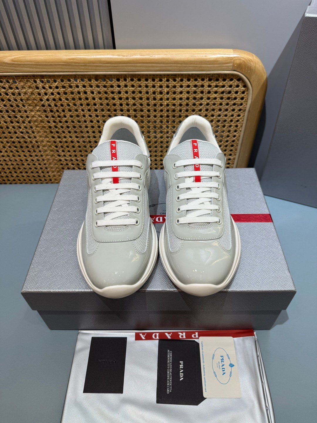 Sneakers America's Cup 'Gris Perle Verni' — vue 16