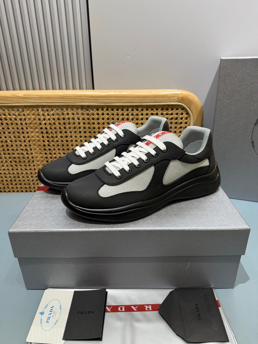 Sneakers America's Cup 'Noir et Argent' — vue 2