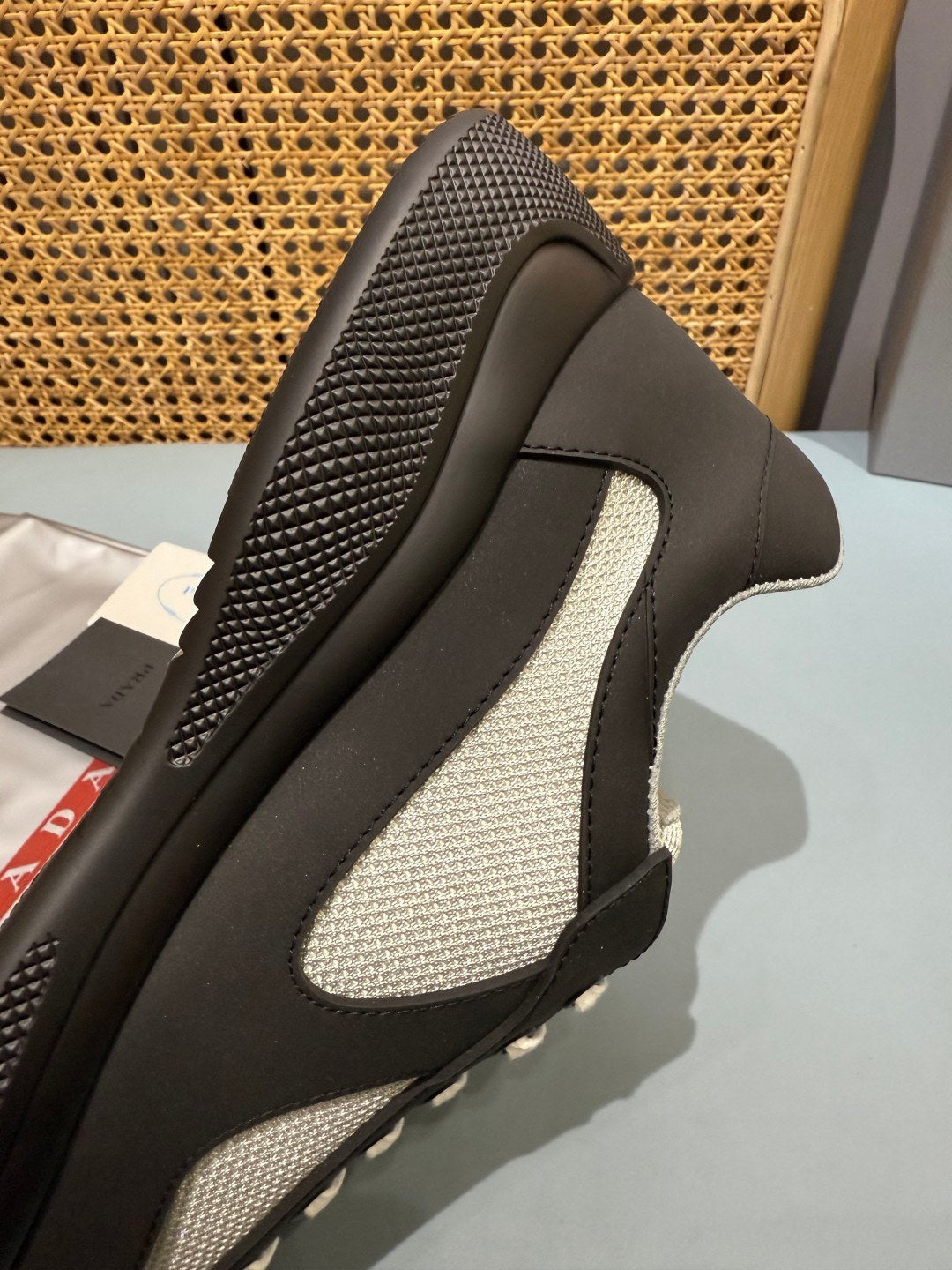 Sneakers America's Cup 'Noir et Argent' — vue 8