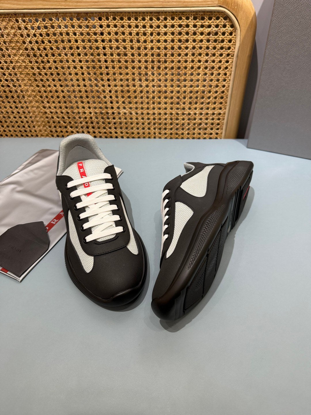 Sneakers America's Cup 'Noir et Argent' — vue 13